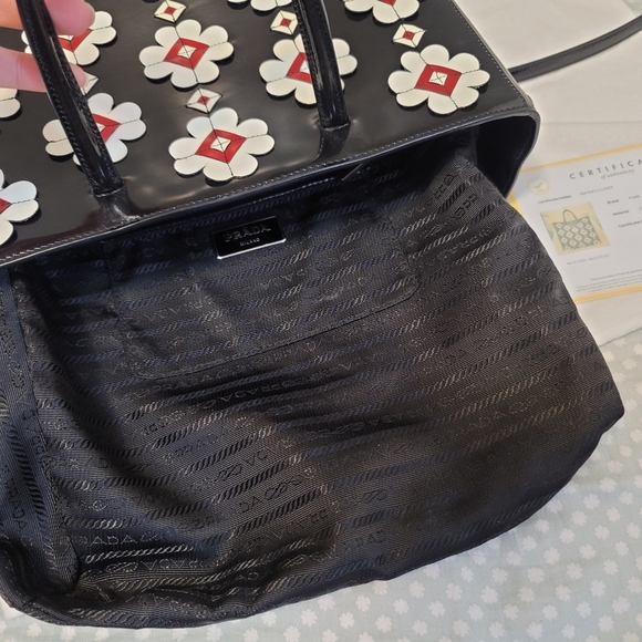 SOLD !Prada open tote - Picture 8 of 14